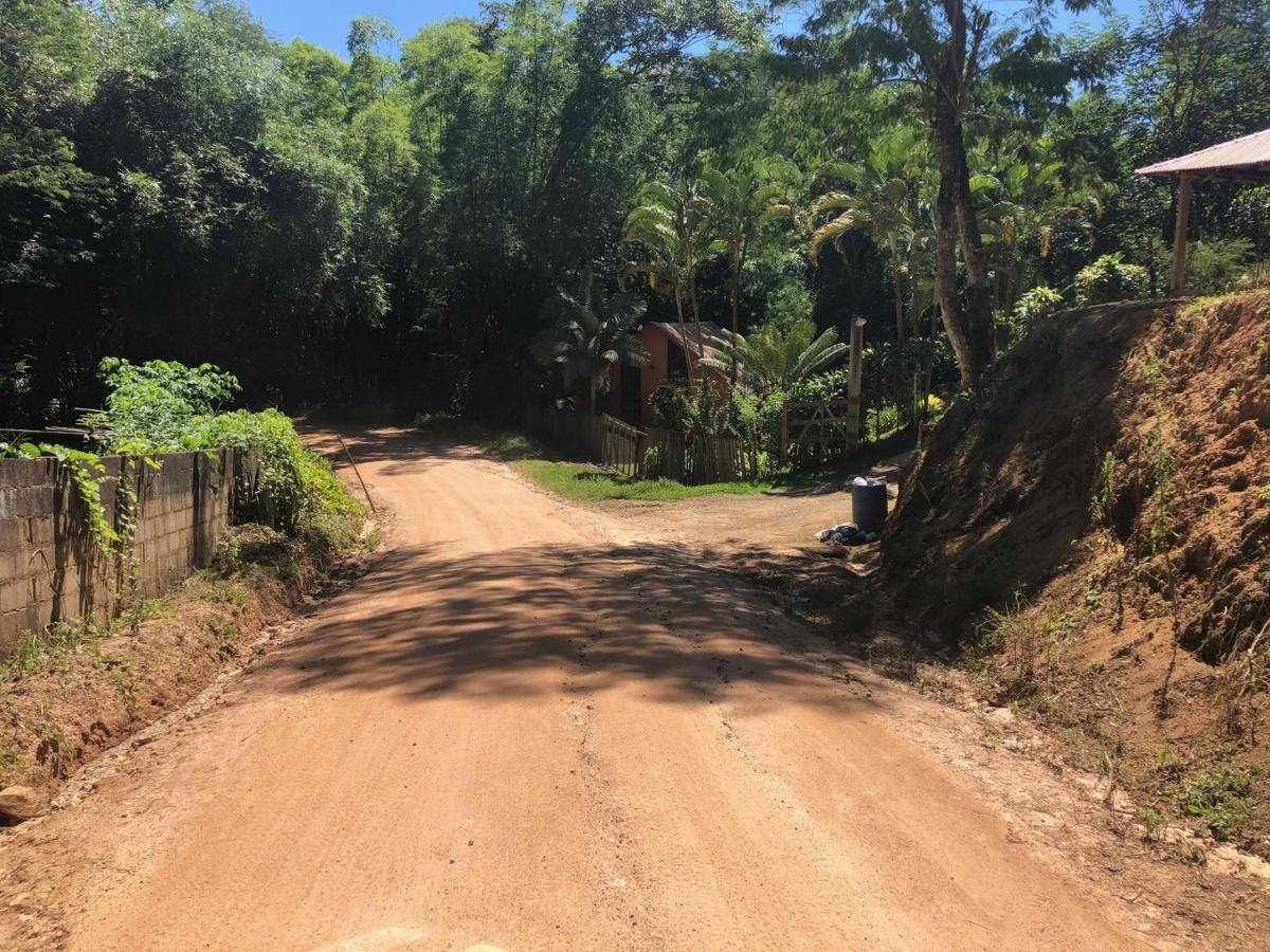 Lindo Chale Em Campinho * Domingos Martins